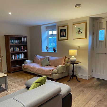 Отель The Kings Arms Stowel Экстерьер фото