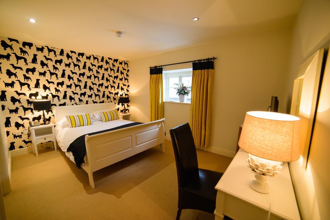 Отель The Kings Arms Stowel Экстерьер фото