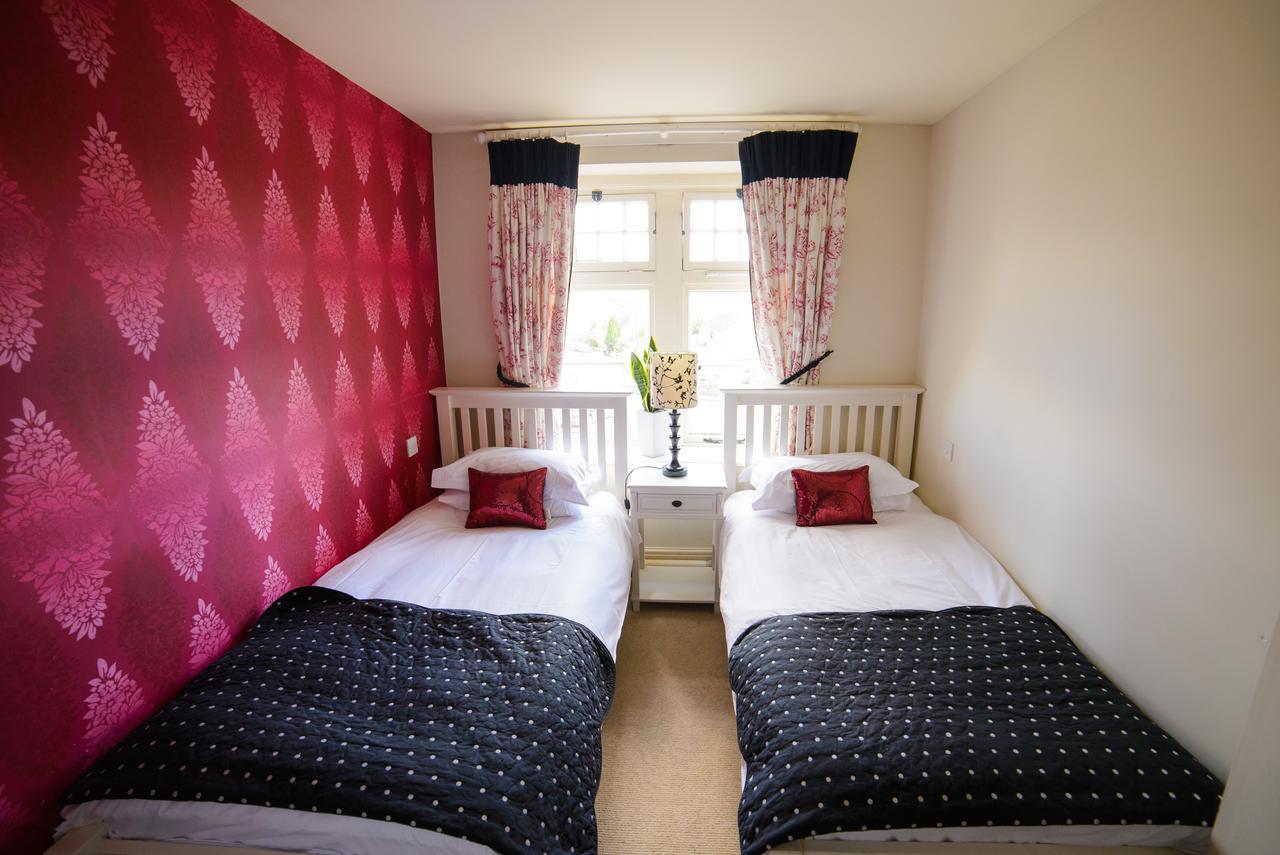 Отель The Kings Arms Stowel Экстерьер фото