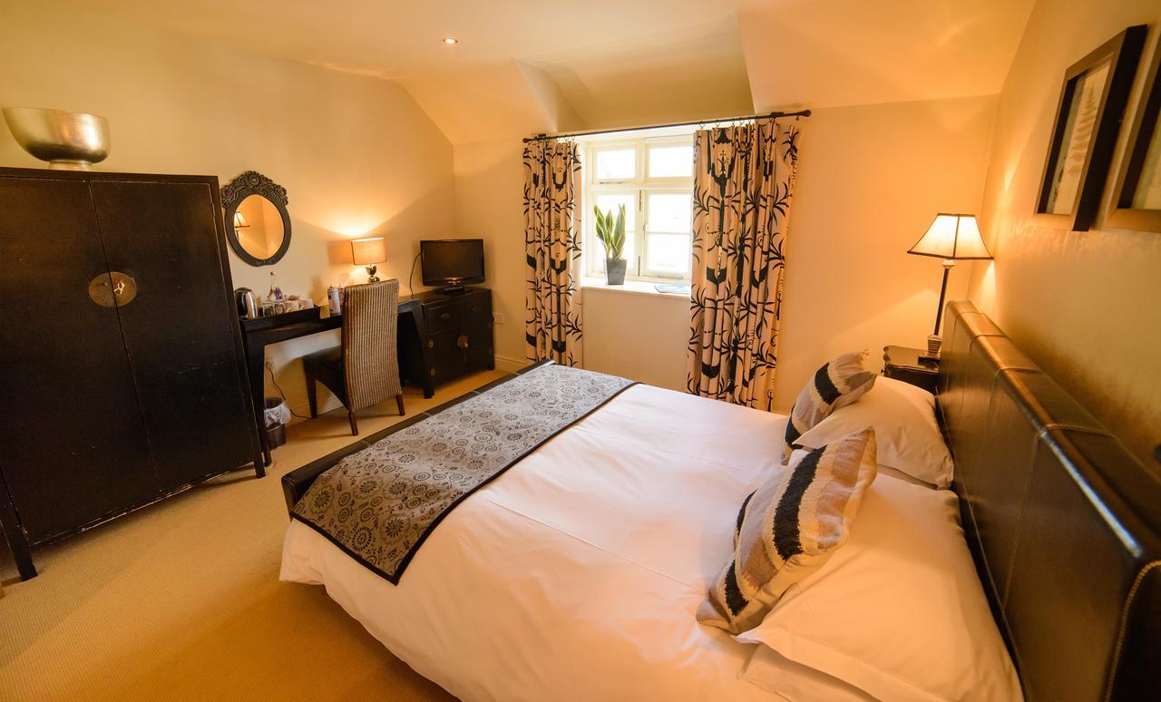 Отель The Kings Arms Stowel Экстерьер фото